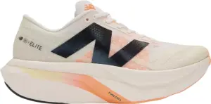 Calzado New Balance WRCELCW4 - Femenino